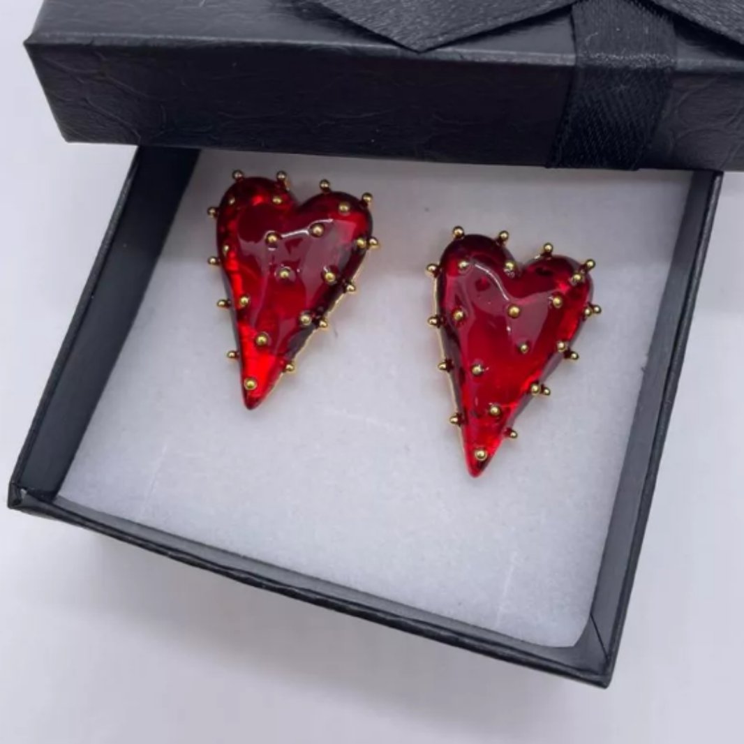 Brinco de Pressão Vermelho de Coração de Morango