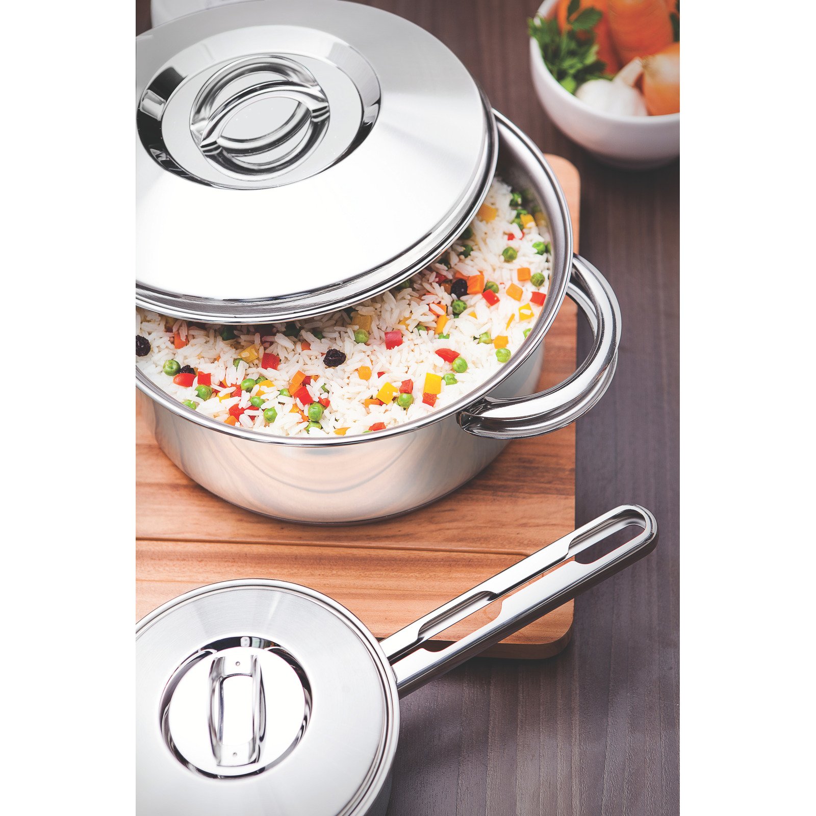 Caçarola Funda Tramontina Solar em Aço Inox com Fundo Triplo Tampa e Alças Ø 20 Cm 3,6 L - foto 4