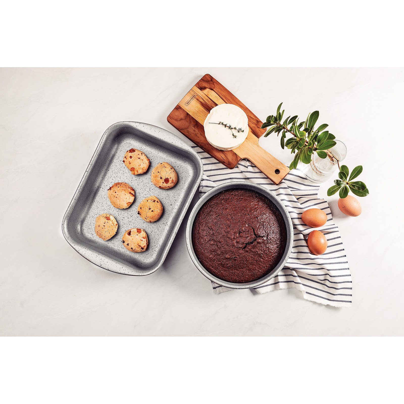 Jogo de Assadeiras Tramontina Brasil em Alumínio com Revestimento Interno e Externo em Antiaderente Starflon Max Preto 02 Peças - foto 3