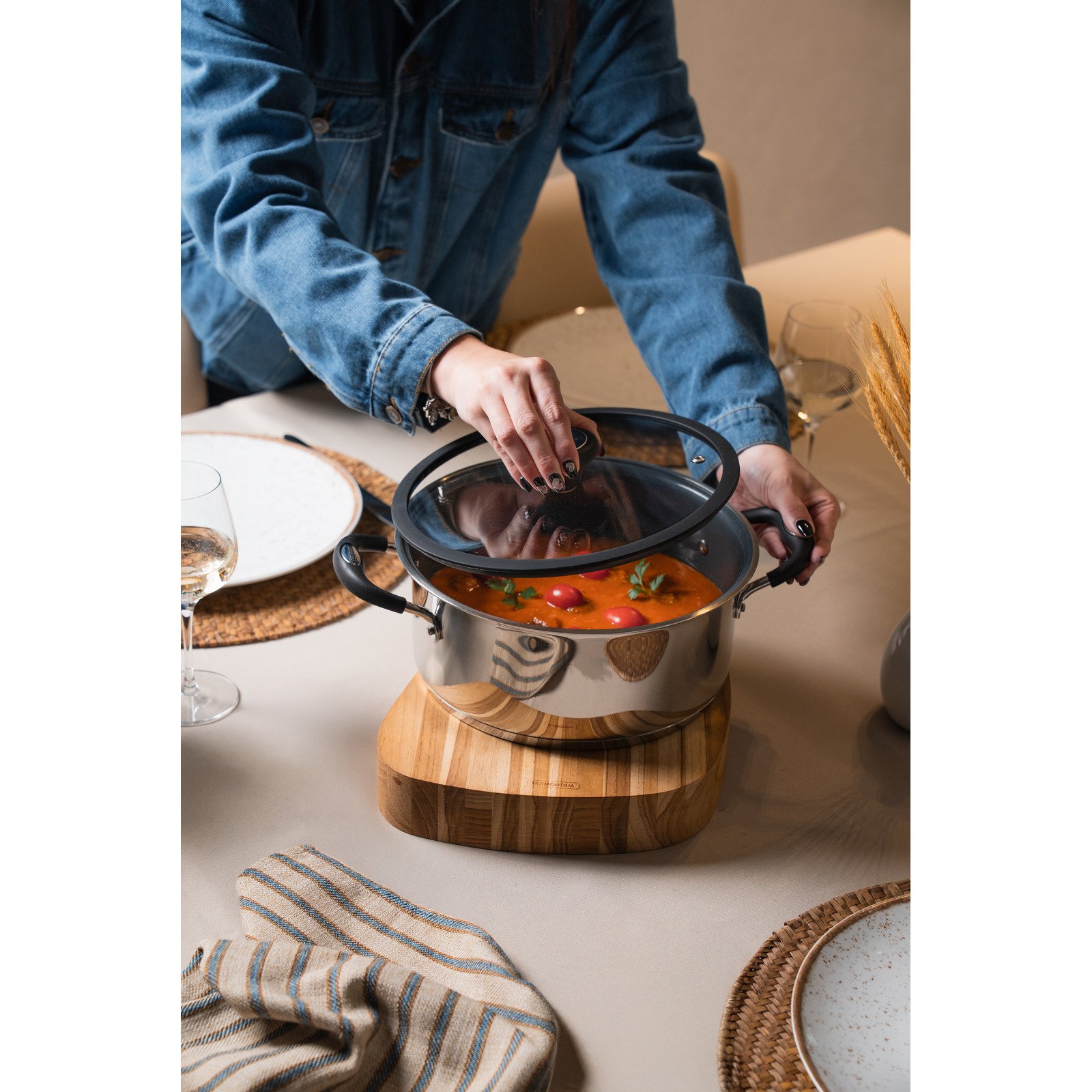 Jogo de Panelas Tramontina Solar Ceramic em Aço Inox Fundo Triplo com Revestimento Interno Cerâmico Grafite 4 Peças - foto 14