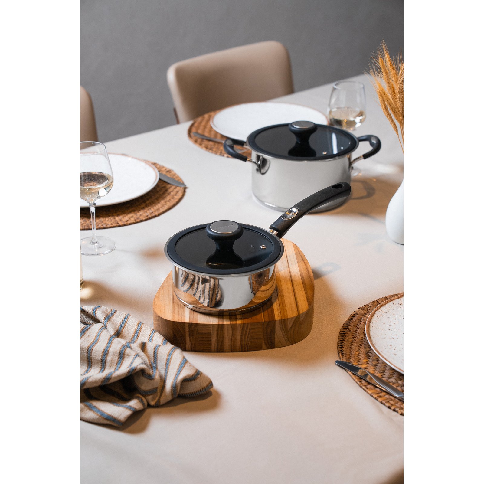 Jogo de Panelas Tramontina Solar Ceramic em Aço Inox Fundo Triplo com Revestimento Interno Cerâmico Grafite 4 Peças - foto 16