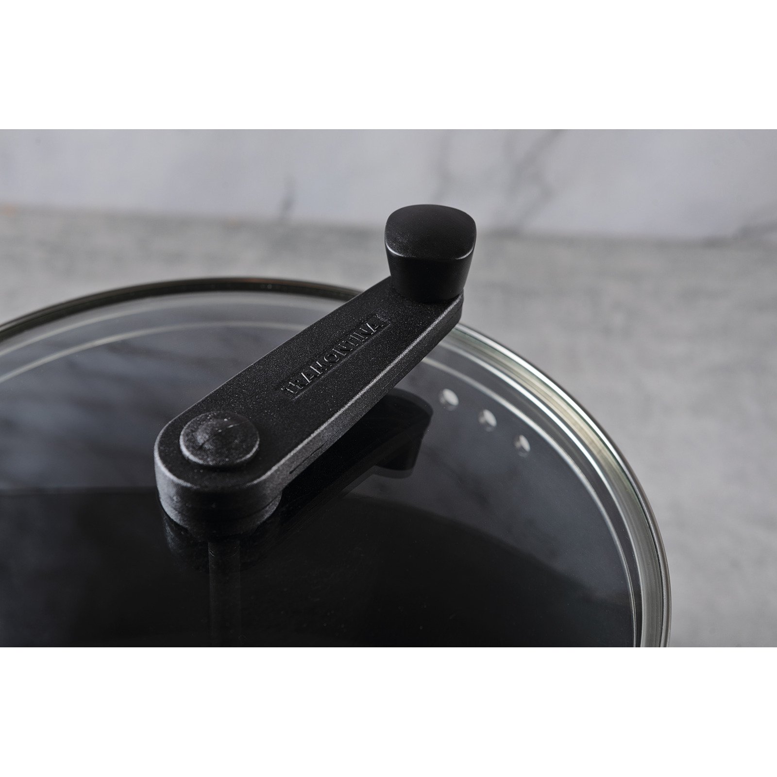 Pipoqueira Tramontina Mônaco Induction em Alumínio com Revestimento Interno e Externo Antiaderente Starflon Premium Preto 22 Cm 5,4 L - foto 5