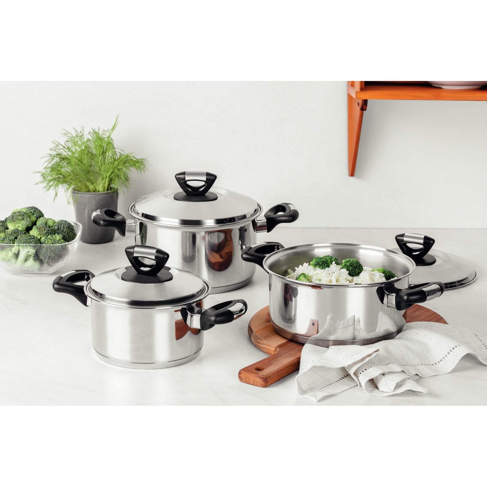 Jogo de Panelas Tramontina Solar Baquelite em Aço Inox com Fundo Triplo e Cabos e Alças de Baquelite 3 Peças - foto 4