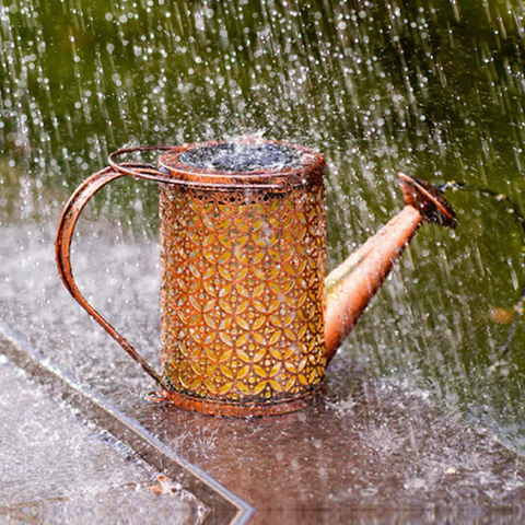 Luminária-Solar-para-Jardim-À-Prova-D'água-Regador-GieBkanne-Bigstock-D5